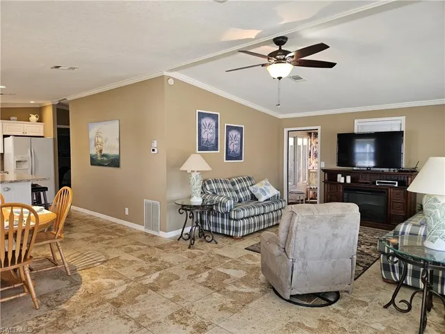 9103  Flamingo  CIR, North Fort Myers, FL 33903
