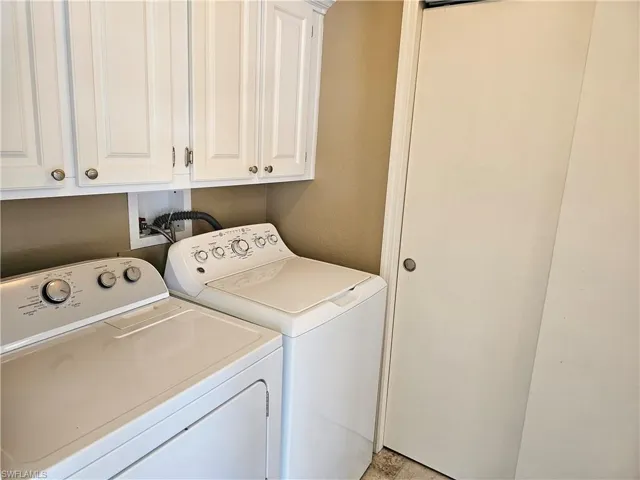 9103  Flamingo  CIR, North Fort Myers, FL 33903