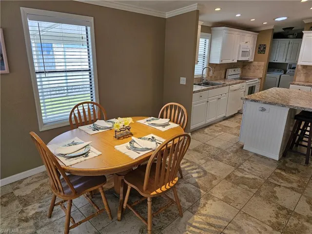 9103  Flamingo  CIR, North Fort Myers, FL 33903