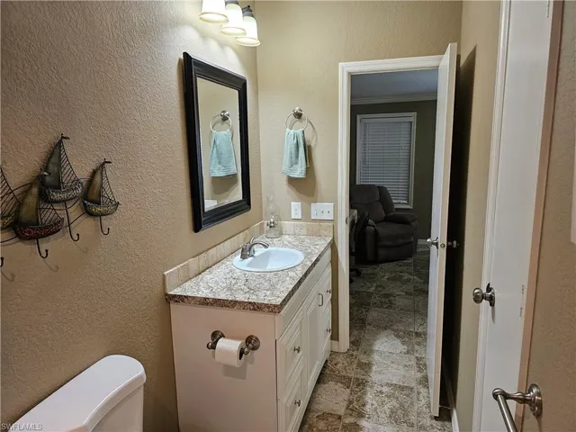 9103  Flamingo  CIR, North Fort Myers, FL 33903