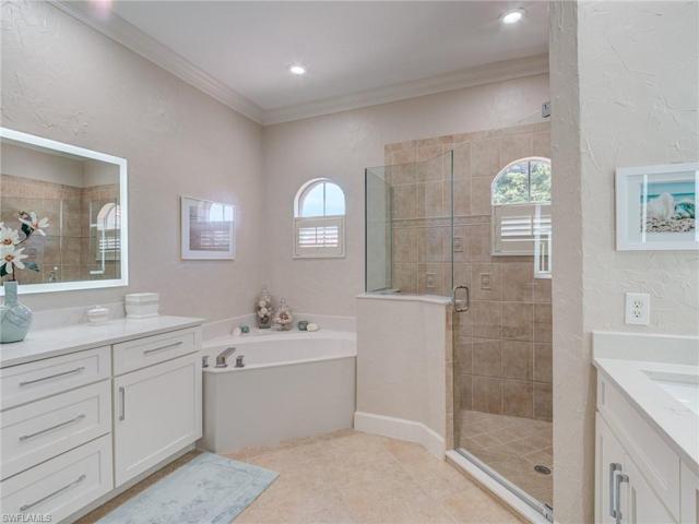 Primary bath left side