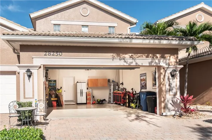 28250  Lisbon  CT, Bonita Springs, FL 34135