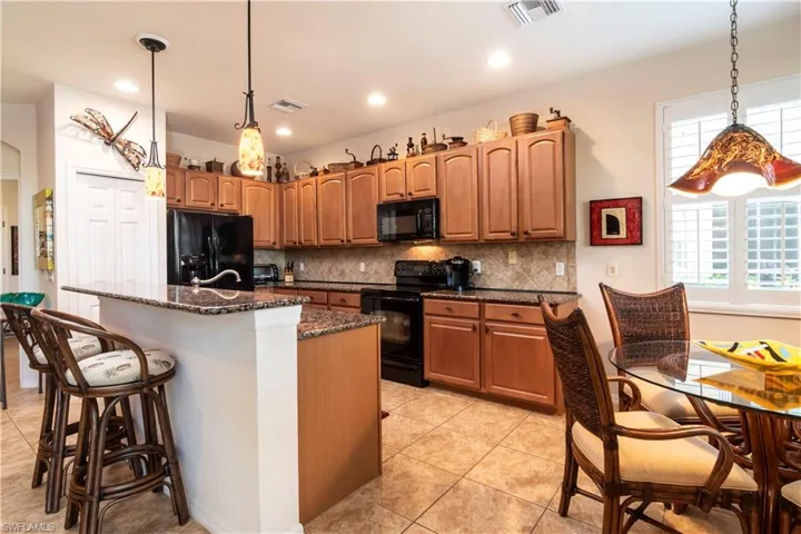 28250  Lisbon  CT, Bonita Springs, FL 34135
