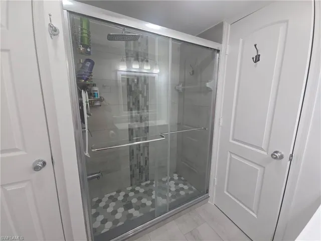 9  Moonstone  CIR, Naples, FL 34112