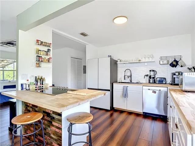 4549 Courtney Rd, Other, Florida 33956