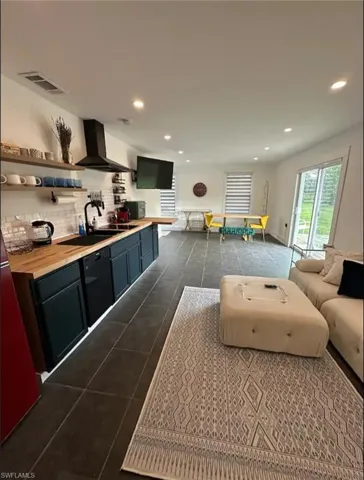 4549 Courtney Rd, Other, Florida 33956