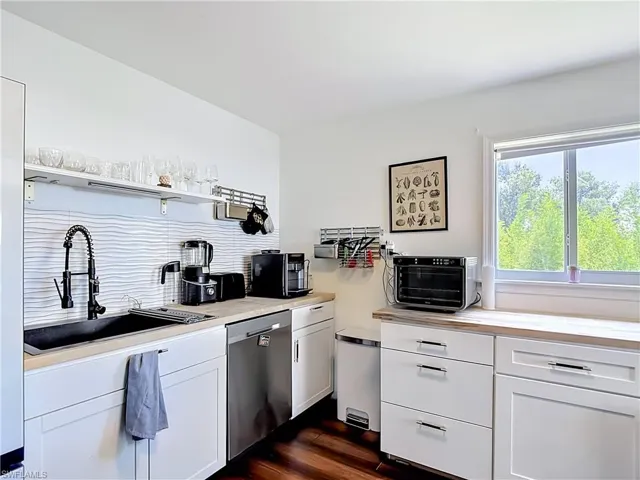 4549 Courtney Rd, Other, Florida 33956