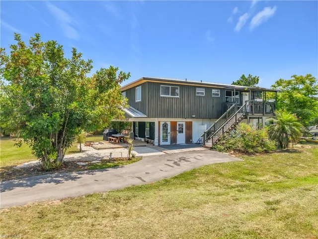 4549 Courtney Rd, Other, Florida 33956