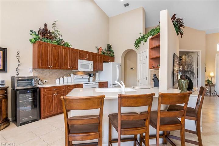 8931 Lely Island CIR, NAPLES FL 34113