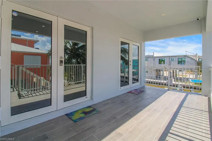 View of patio / terrace with french doors