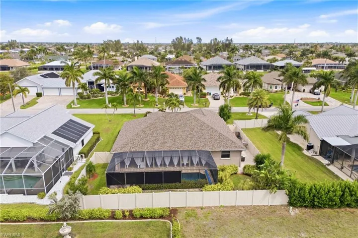 Experience the full scope of your Florida oasis from above—space, beauty, and privacy collide!