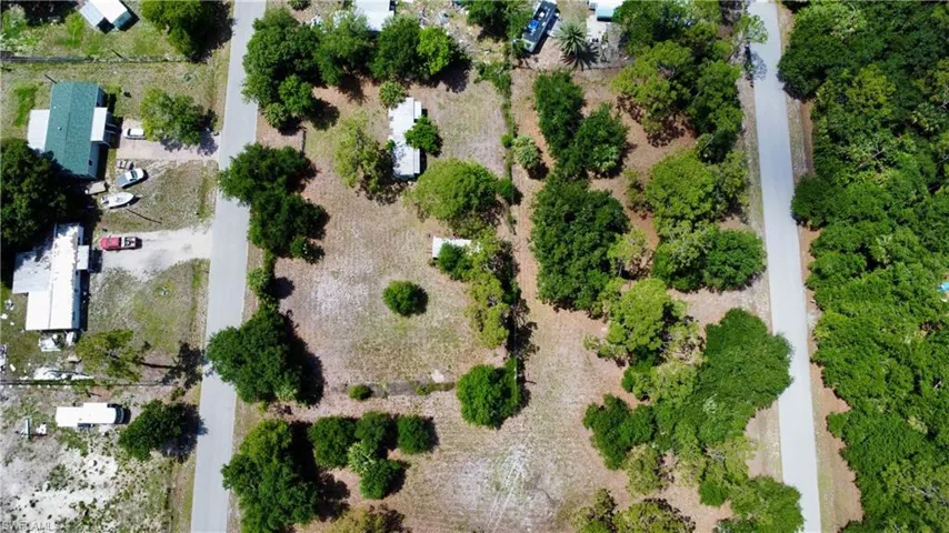 8270 Ebson Dr, North Fort Myers, Florida 33917