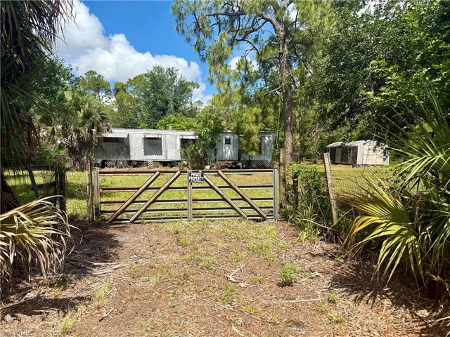 8270 Ebson Dr, North Fort Myers, Florida 33917