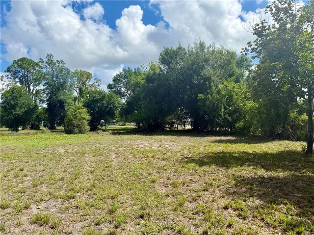 8270 Ebson Dr, North Fort Myers, Florida 33917