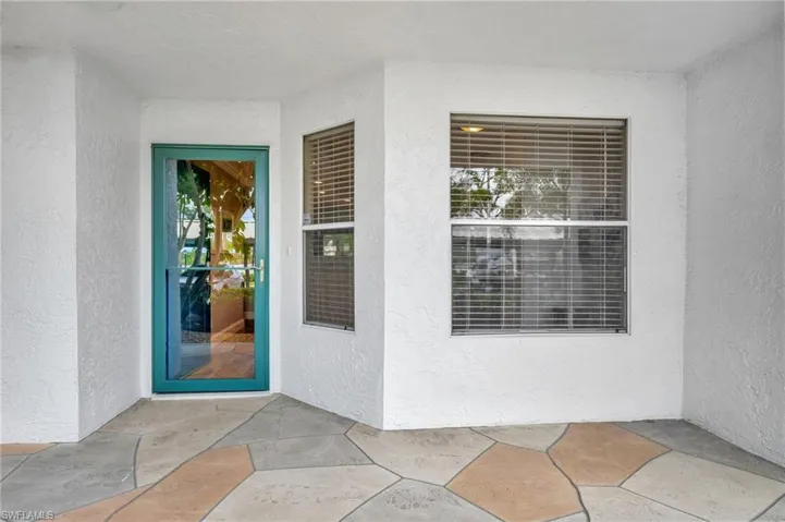 Welcome, new storm door
