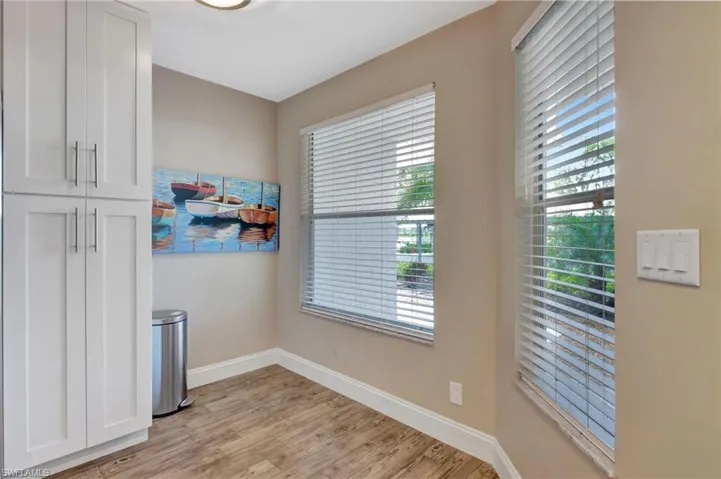 Kitchen nook