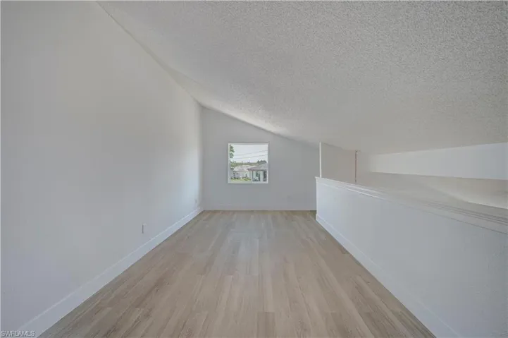 7337  Albany  RD, Fort Myers, FL 33967