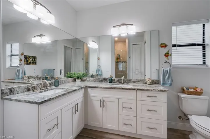 4550 Se 6th Ct, Cape Coral, Florida 33904