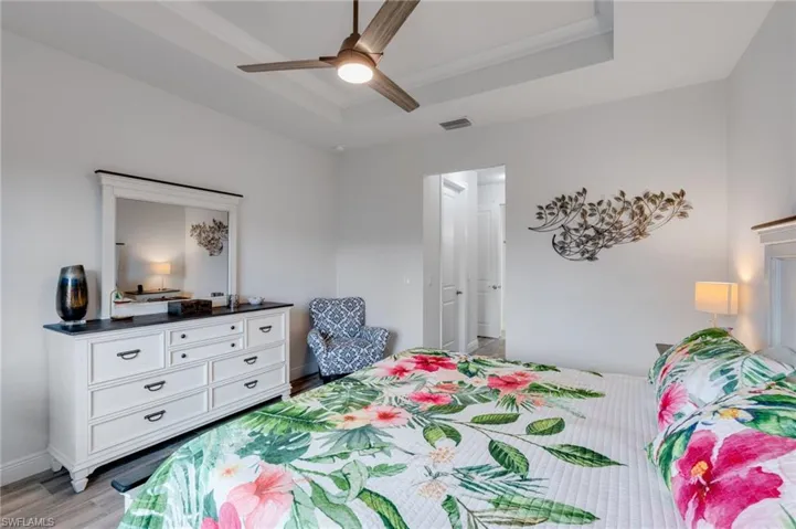 4550 Se 6th Ct, Cape Coral, Florida 33904
