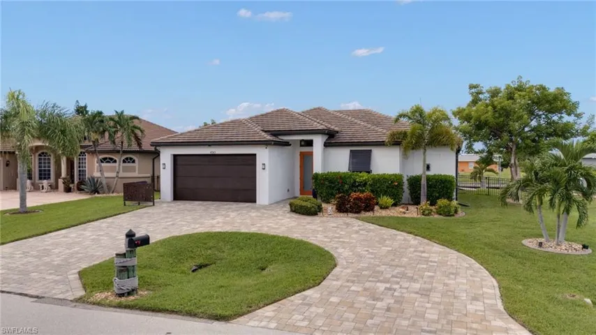 4550 Se 6th Ct, Cape Coral, Florida 33904