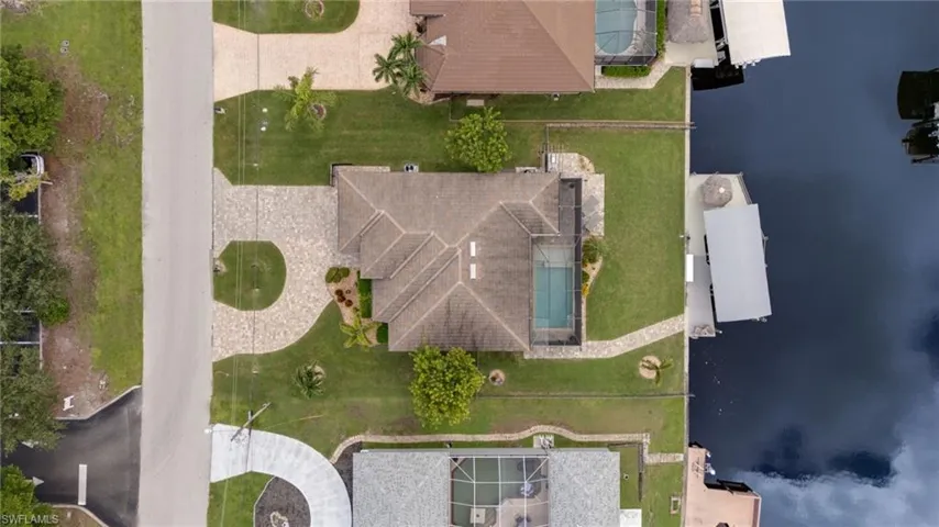 4550 Se 6th Ct, Cape Coral, Florida 33904