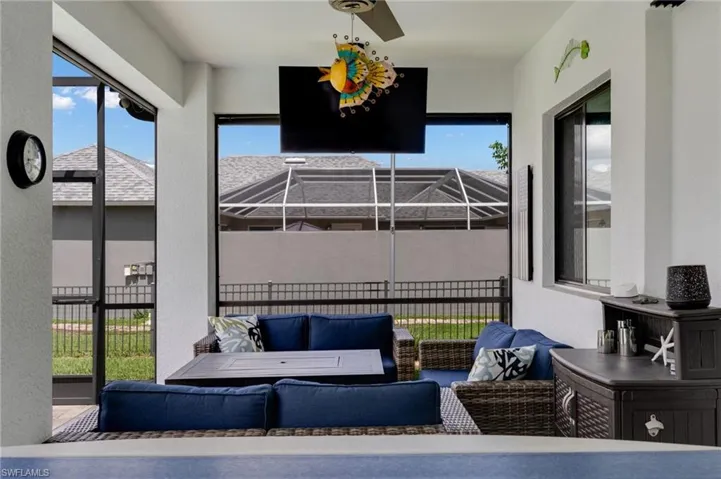 4550 Se 6th Ct, Cape Coral, Florida 33904