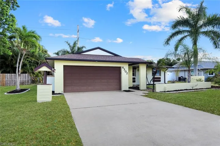6302 Hofstra Ct W, Fort Myers, Florida 33919