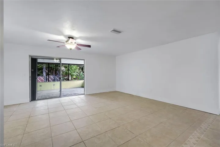 6302 Hofstra Ct W, Fort Myers, Florida 33919