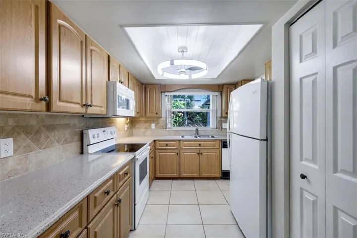 6302 Hofstra Ct W, Fort Myers, Florida 33919