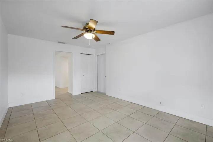 6302 Hofstra Ct W, Fort Myers, Florida 33919