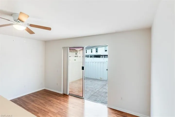 Glass sliding door