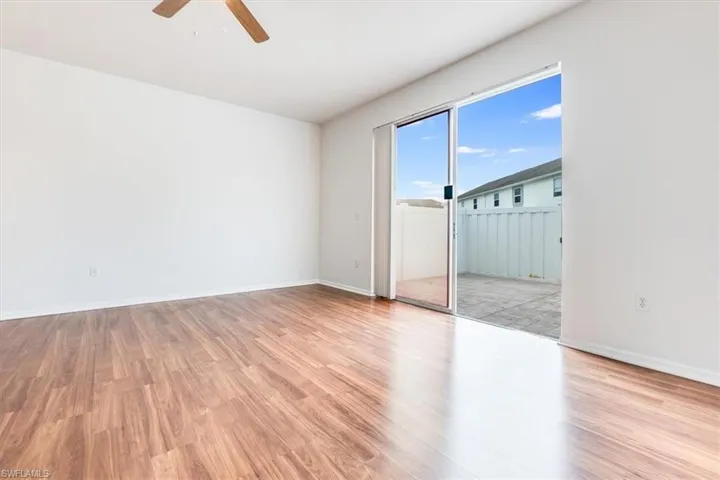 Vinyl flooring