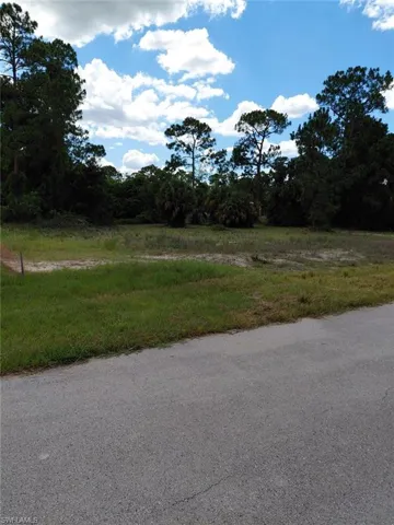 452 Norwood Ave S, Lehigh Acres, Florida 33974