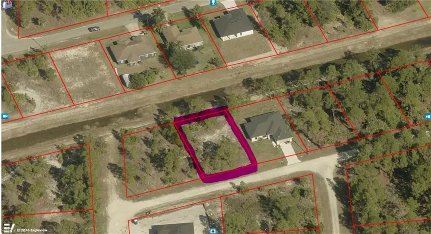 2812  Helen  PL, Lehigh Acres, FL 33971