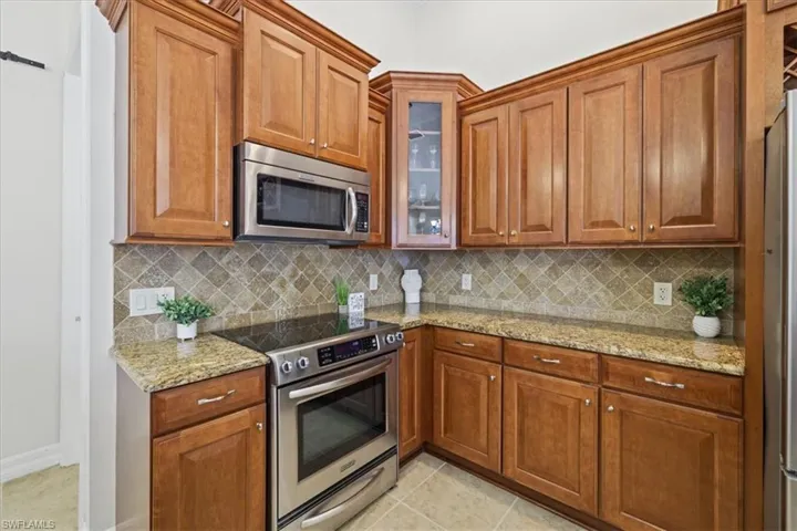 2310 Sw 40th Ter, Cape Coral, Florida 33914
