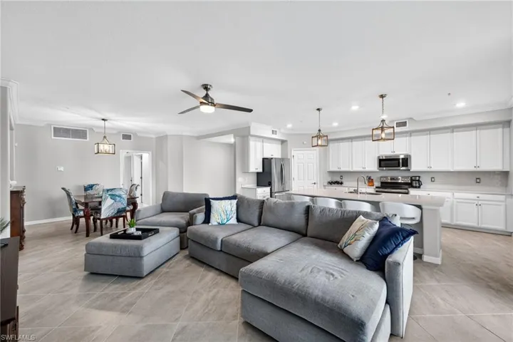 12020 Hawthorn Lake Dr 101, Fort Myers, Florida 33913