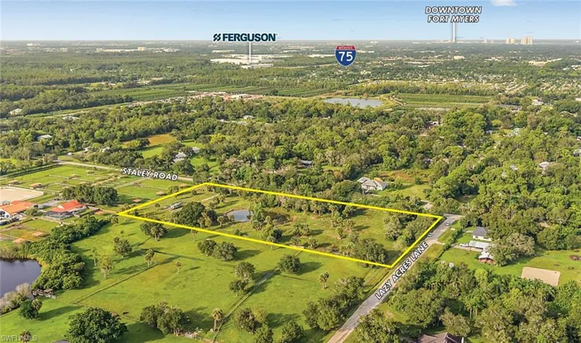 11030 Lazy Acres Ln, Fort Myers, Florida 33905