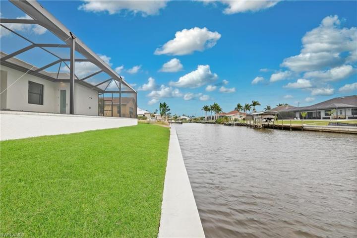 Gulf access canal