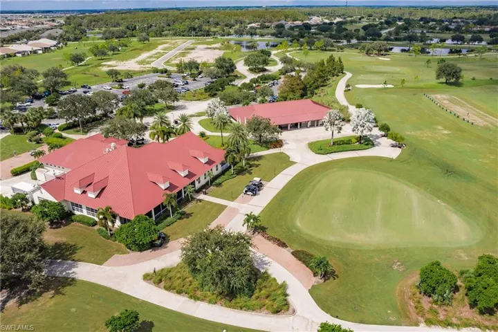 River Hall Country Club
