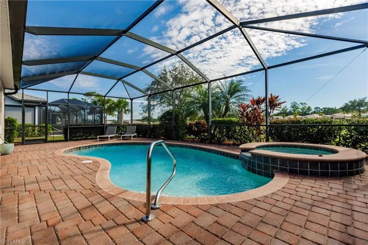 Pool/spa