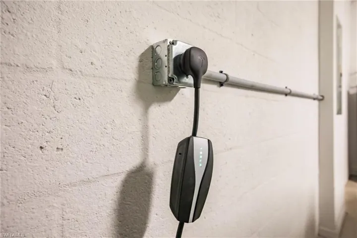 EV outlet