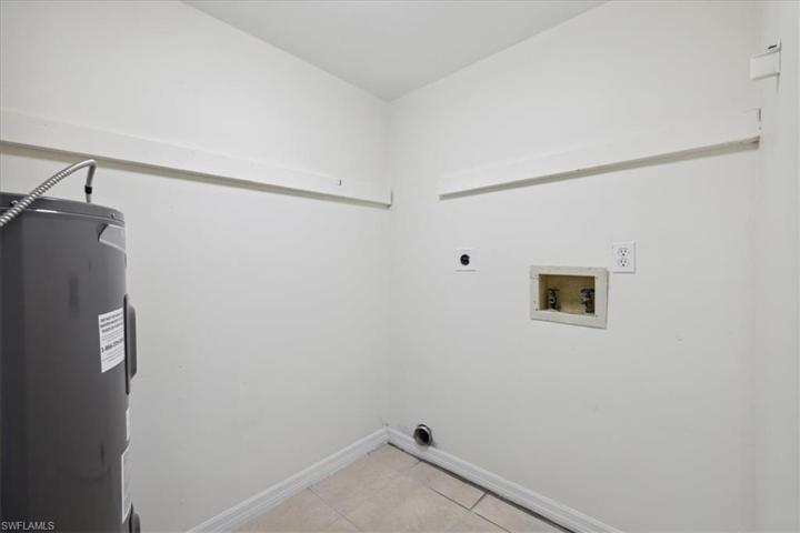1051  Palm  AVE, North Fort Myers, FL 33903