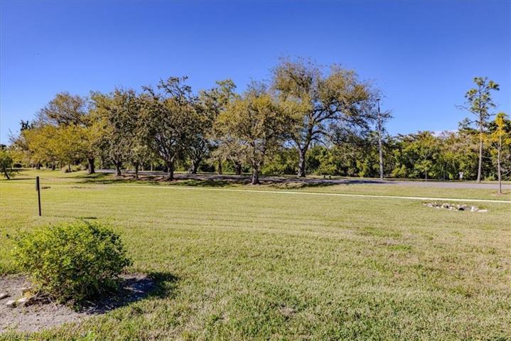 Open green space right out your back door