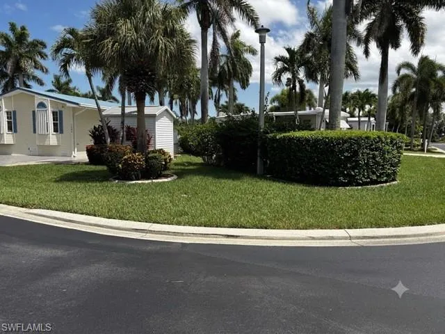 1234 Silver Lakes Blvd, Naples, Florida 34114