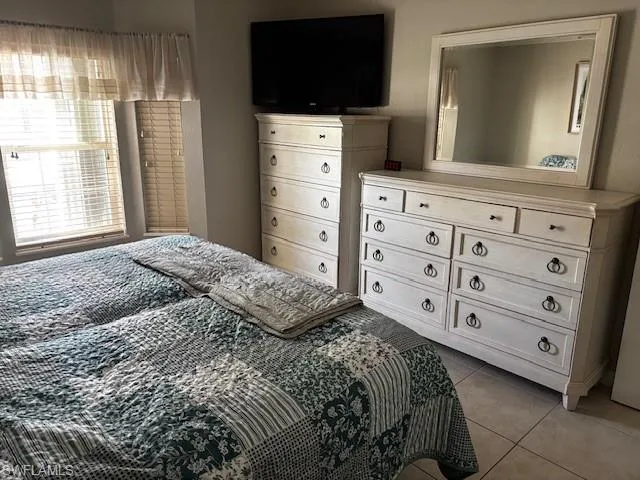 1234 Silver Lakes Blvd, Naples, Florida 34114