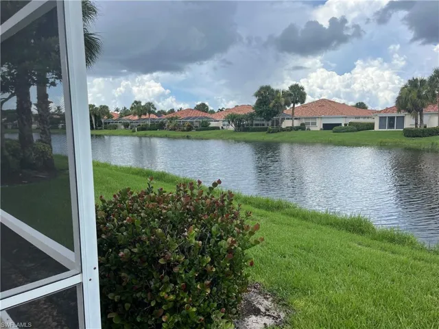 4305  Montalvo  CT, Naples, FL 34109