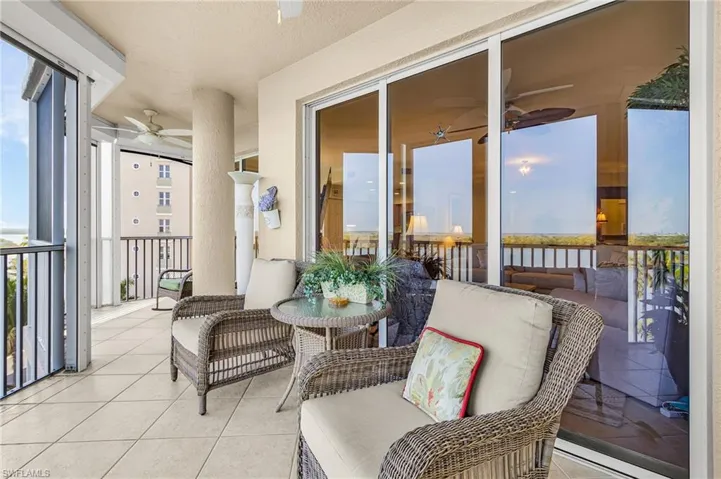 Large Lanai with Electric Storm shutters