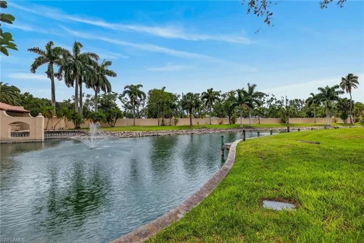 15117  Ports Of Iona  DR, Fort Myers, FL 33908