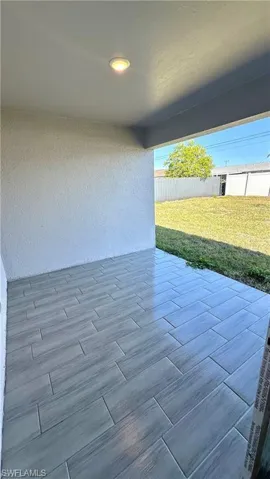 1105 Ne 6th Pl, Cape Coral, Florida 33909