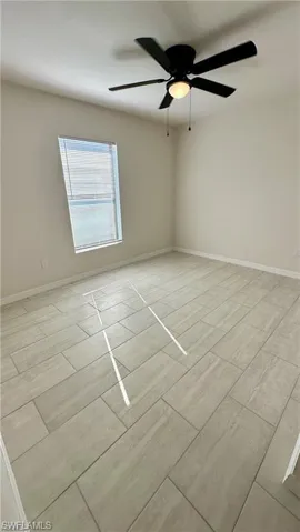 1105 Ne 6th Pl, Cape Coral, Florida 33909